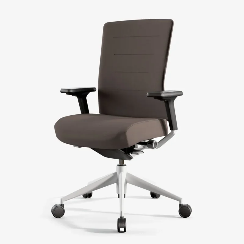 Silla de oficina TNK Flex marrón con base de aluminio blanca